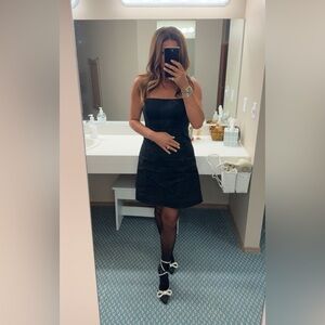 WHITE HOUSE BLACK MARKET DRESS